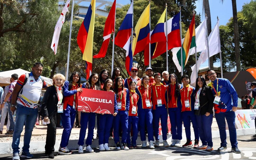 Sucre 2024: El tricolor venezolano ondea en la Villa Bolivariana
