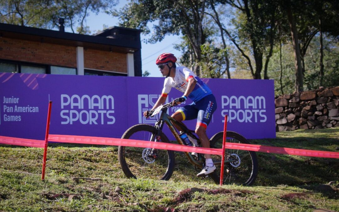 Mtb ingresa con eficiencia al top 10 en Asu2025