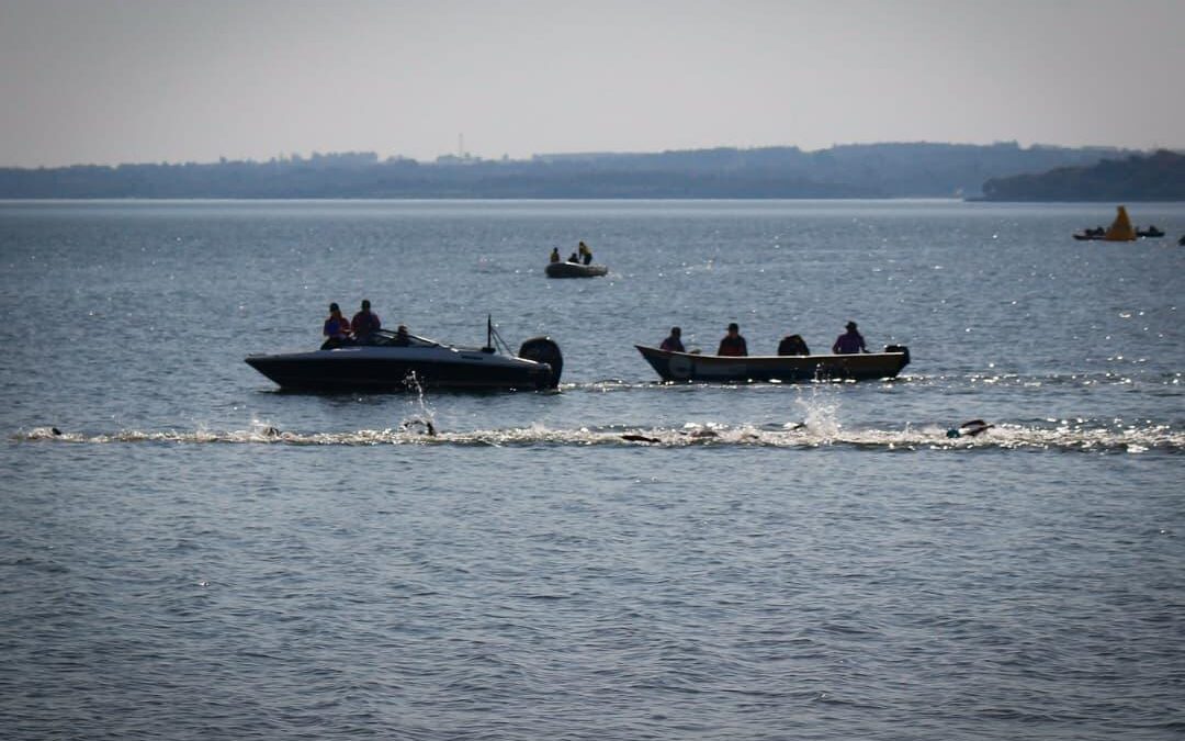 Aguas abiertas nadó con valor los 10 K