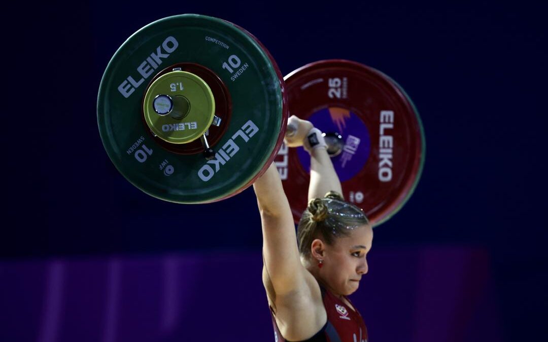 Venezuela se baña de oro y plata en primera jornada del Levantamiento de Pesas