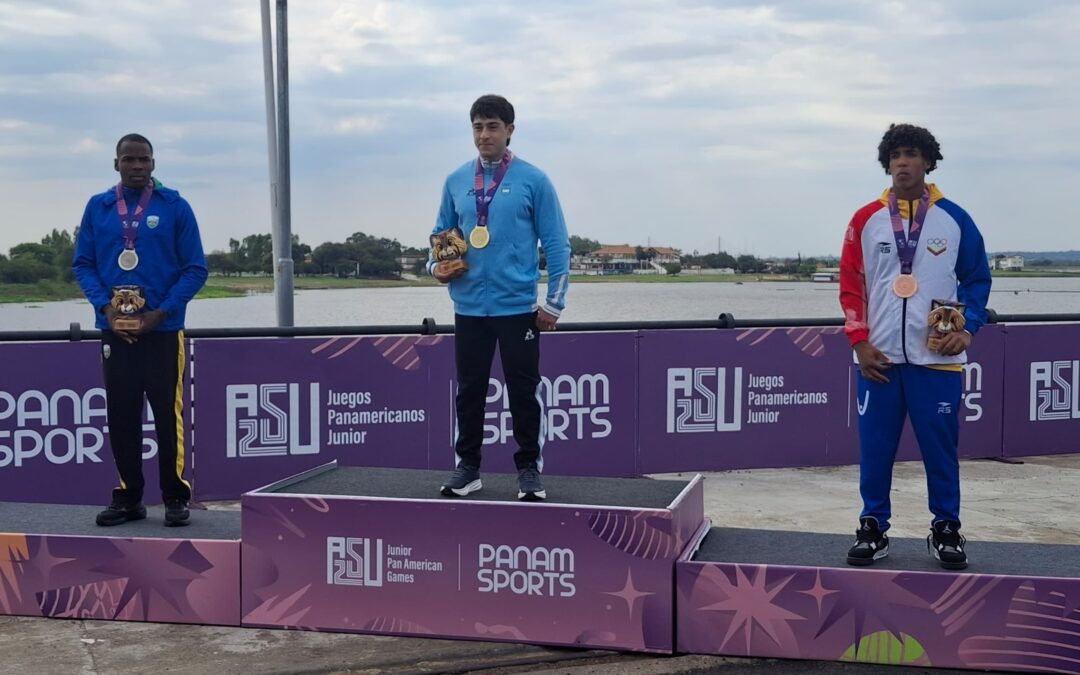 Reinaldo Argüello gana histórica medalla para el canotaje