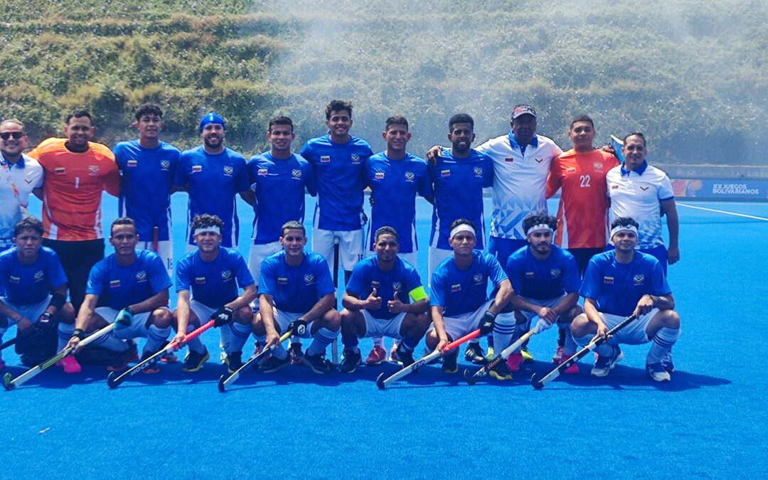 Doblete de inicio para el Hockey