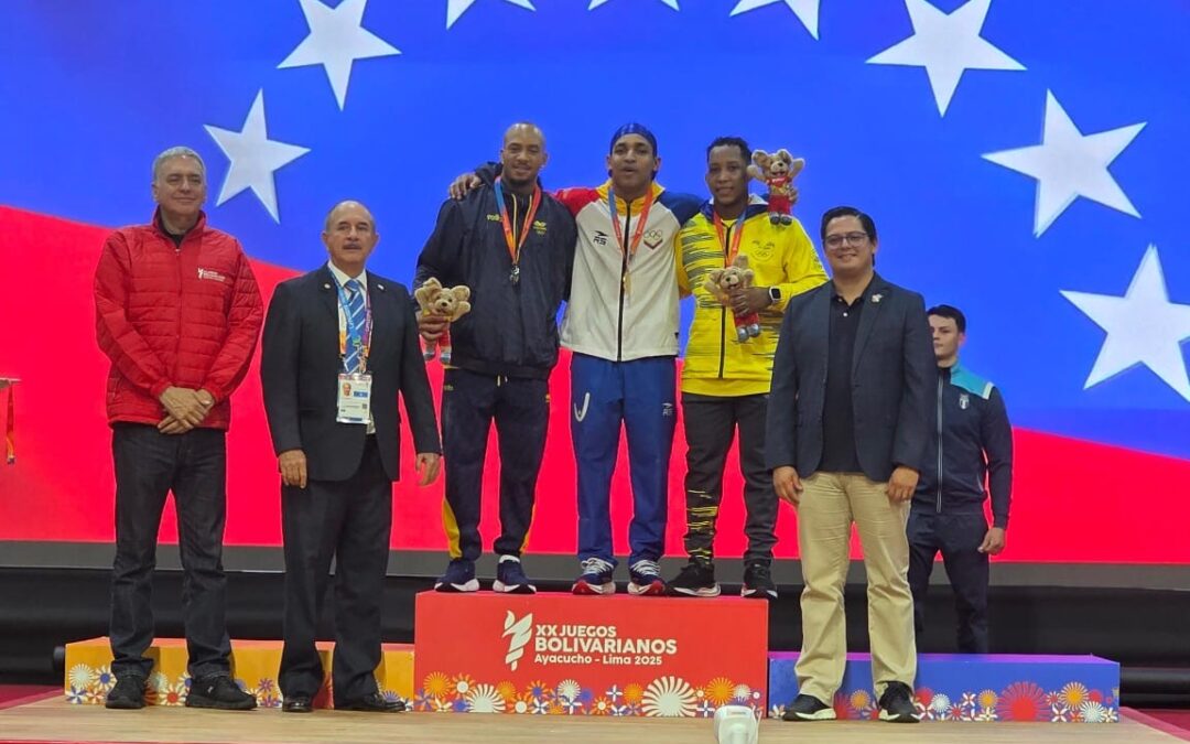 Las pesas venezolanas brillaron en la 4×4 bolivariana