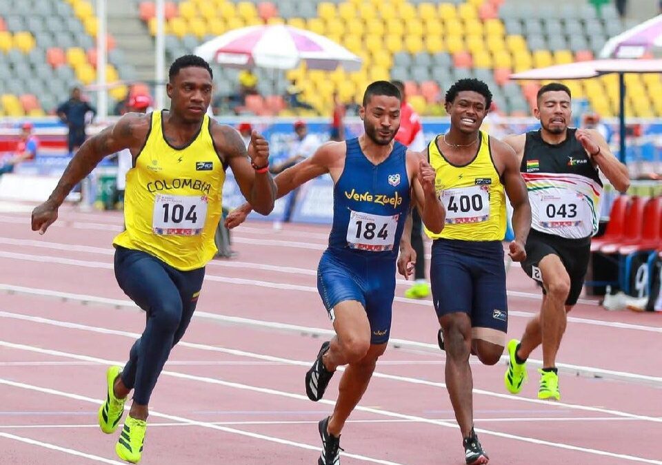 David Vivas sorprendió en los 100 metros