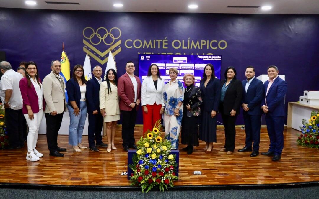 María Soto reelegida al frente del COV