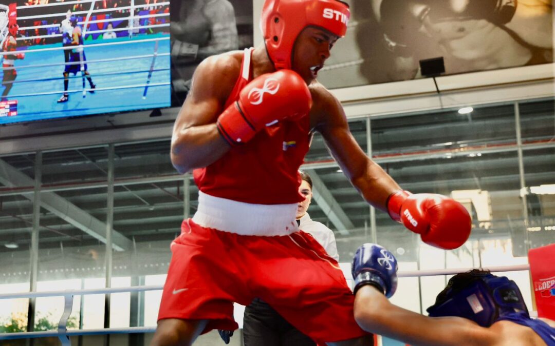 Grenyerlis García y Luis Indriago se apuntan a las finales del boxeo
