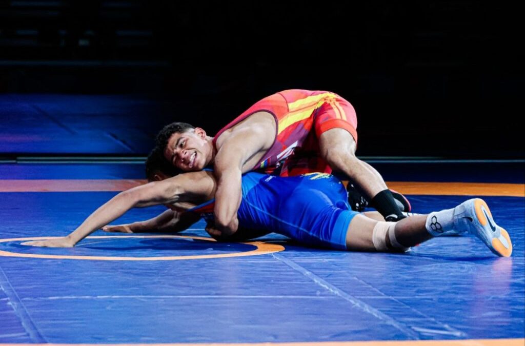 Lucha juvenil revalidó título suramericano