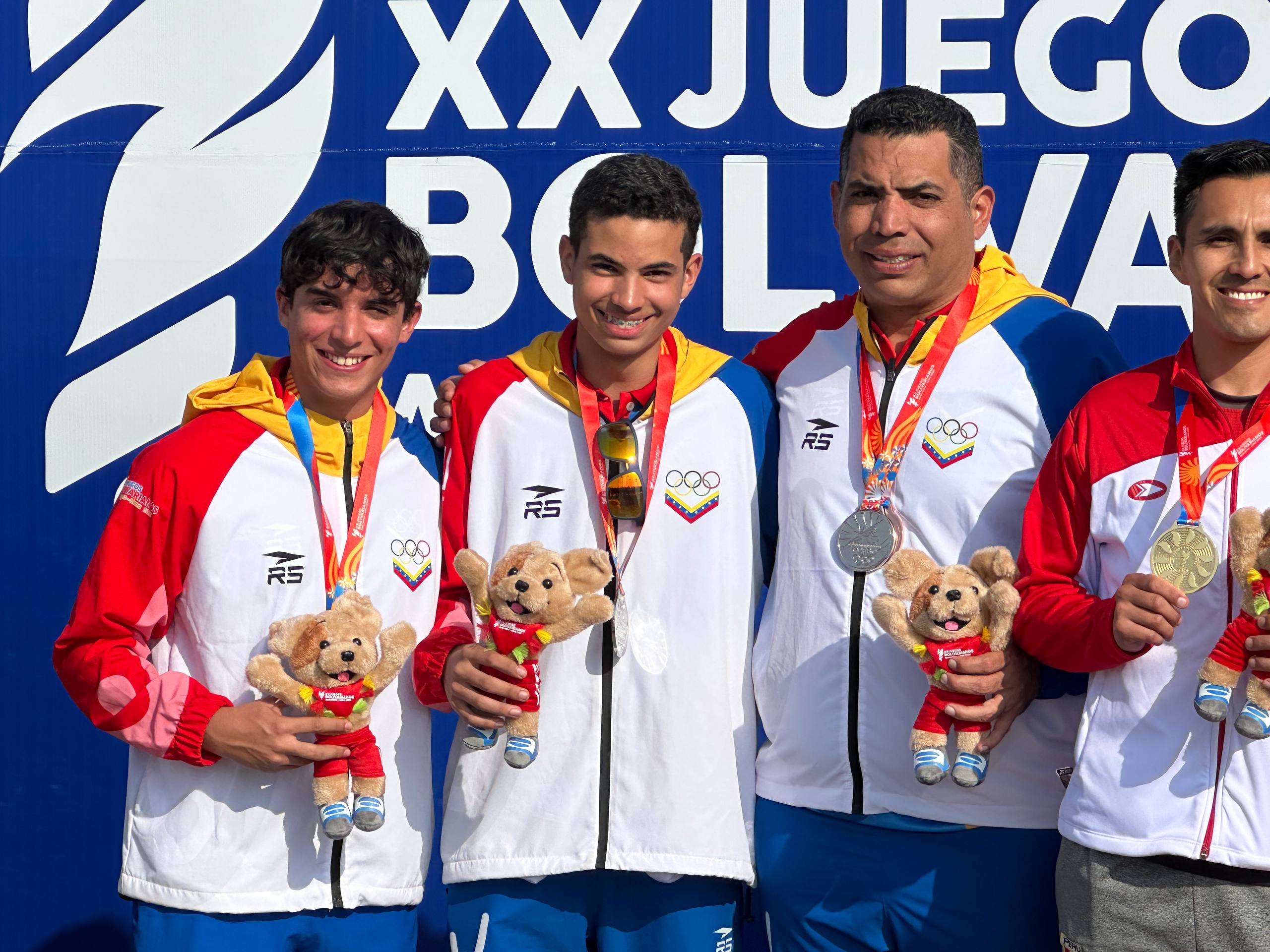 Douglas Gómez, Douglas Gómez De Freitas, Diego Oduber